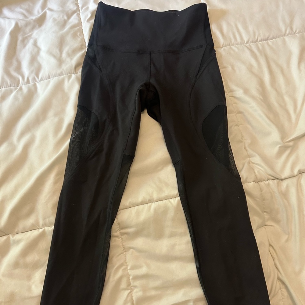 Lululemon mesh leggings